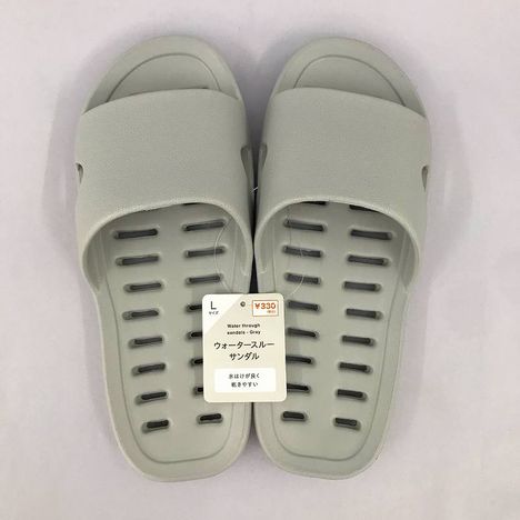 ウォータースルーサンダルＬ　ＧＹの画像